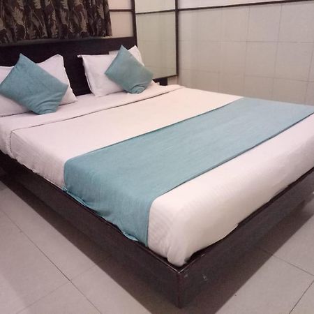 Hotel Sharda 孟买 外观 照片